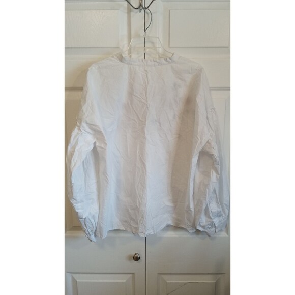 Vince Camuto white floral embroidered button down blouse - Picture 4 of 6